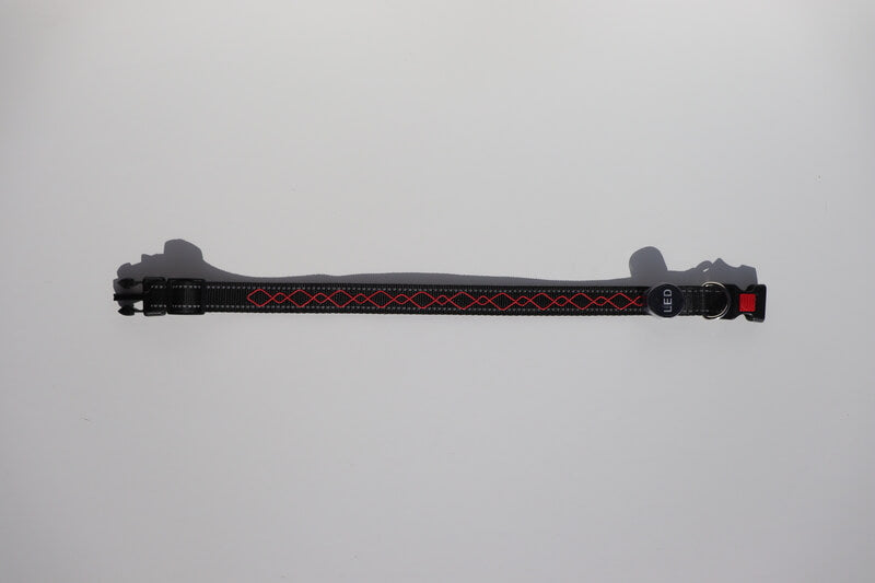 Bestickte LED-Halskette